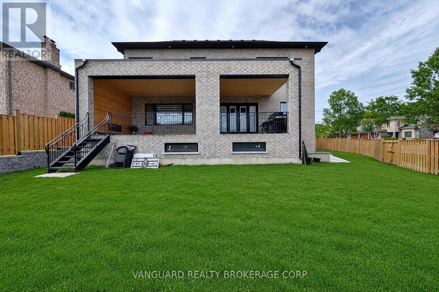 7 HOUSTON ROAD - 48