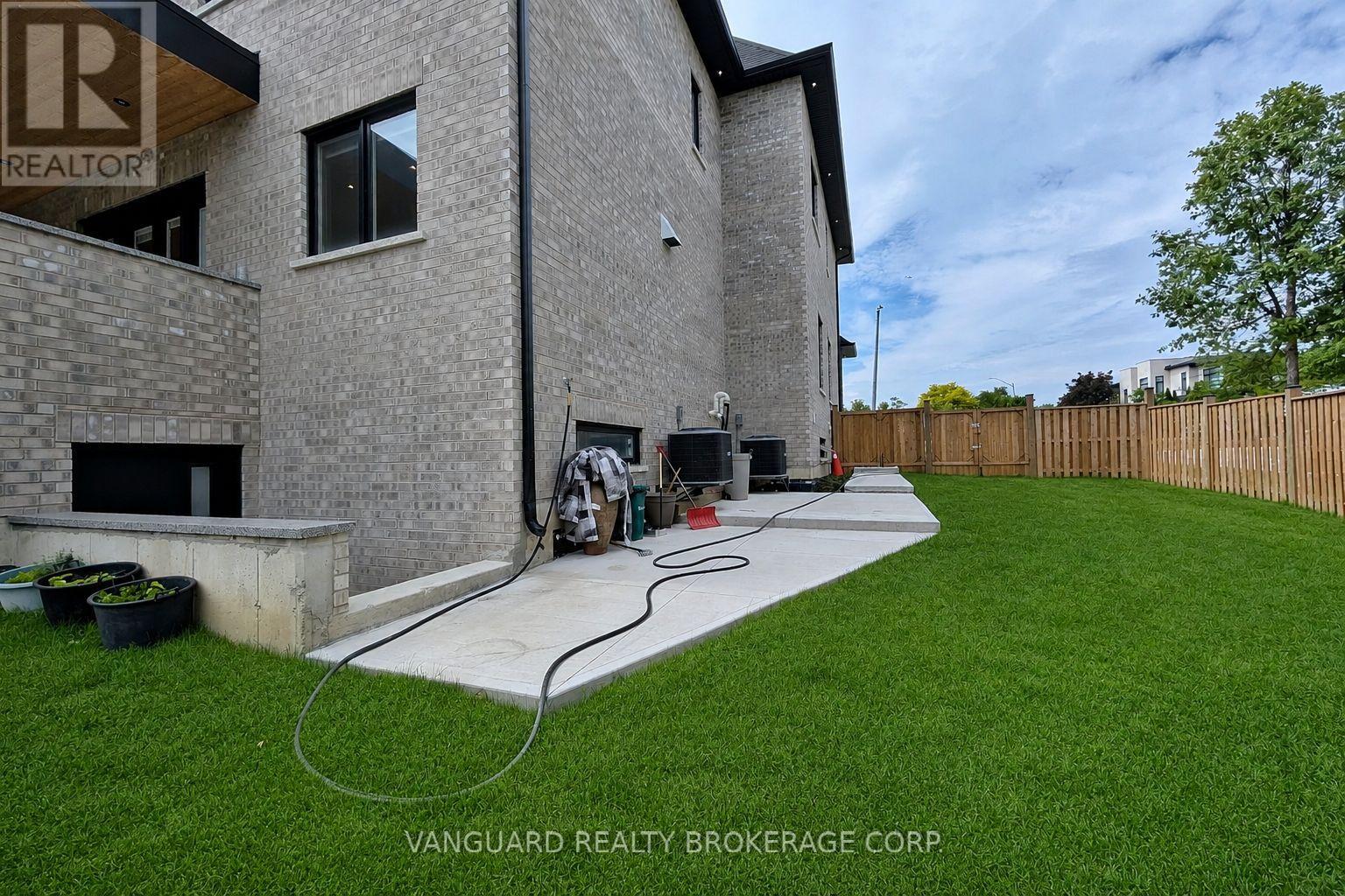 7 HOUSTON ROAD - 49