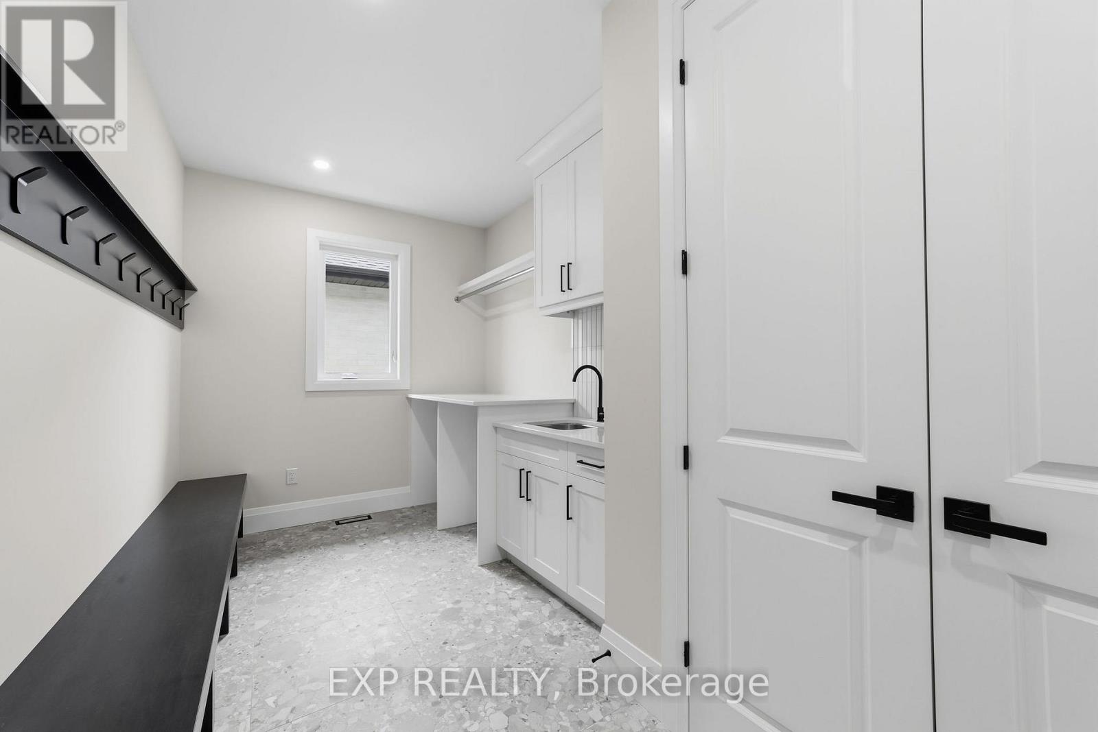 404 ERIE STREET - 18