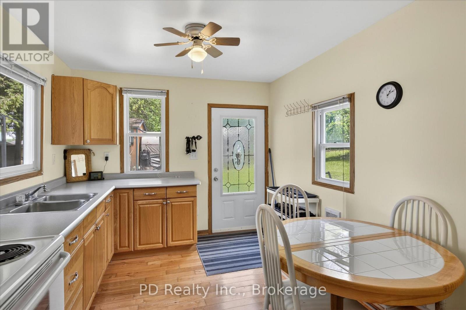 42 PHEASANT STREET - 12