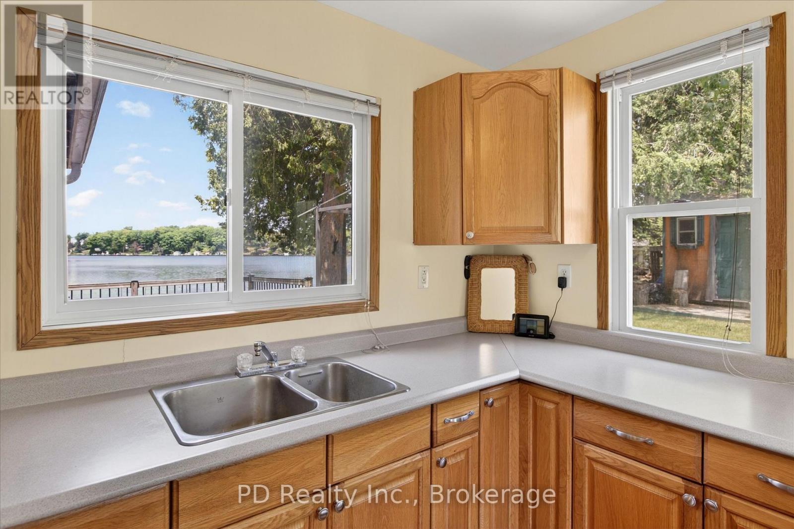 42 PHEASANT STREET - 13