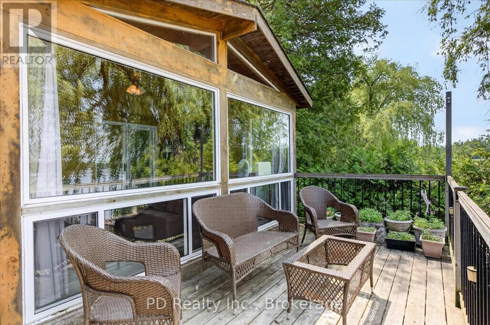42 PHEASANT STREET - 25