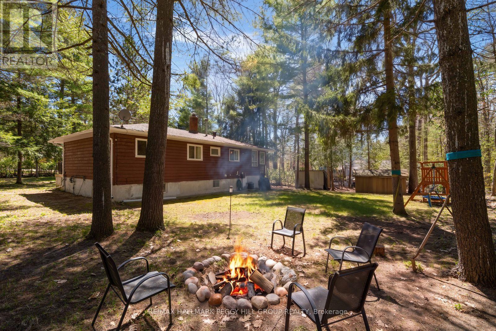 740 LAFONTAINE ROAD W - 12