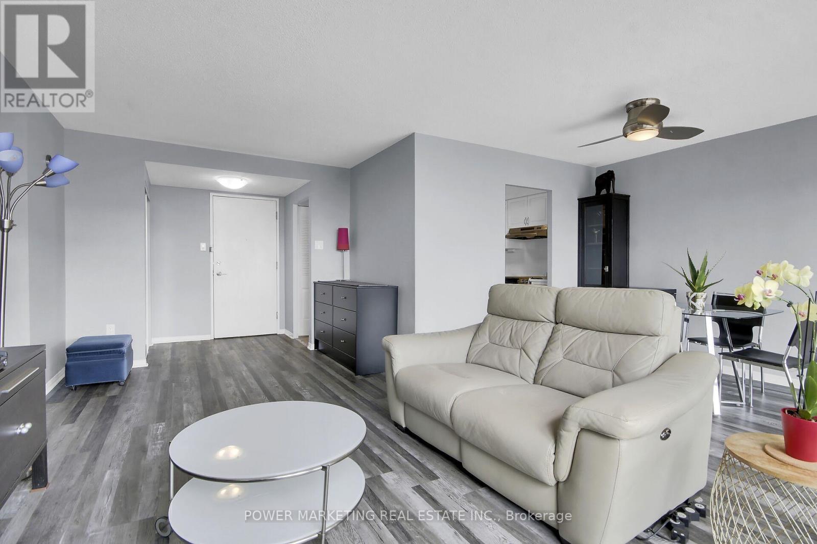 2 Bed, 2 Bath House for Sale in Ottawa – 1206 – 2759 CAROUSEL CRESCENT, Ottawa – MLS# X13425562 - Image 19
