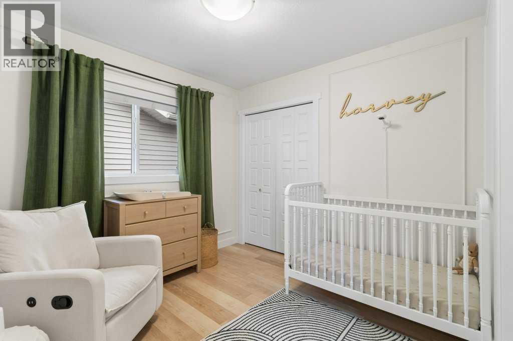 14 Village Crescent — photo 14