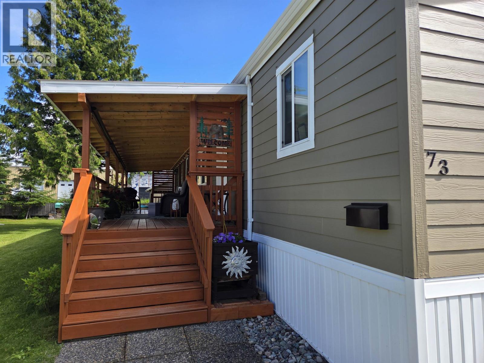 #73 3616 LARCH AVENUE - 21