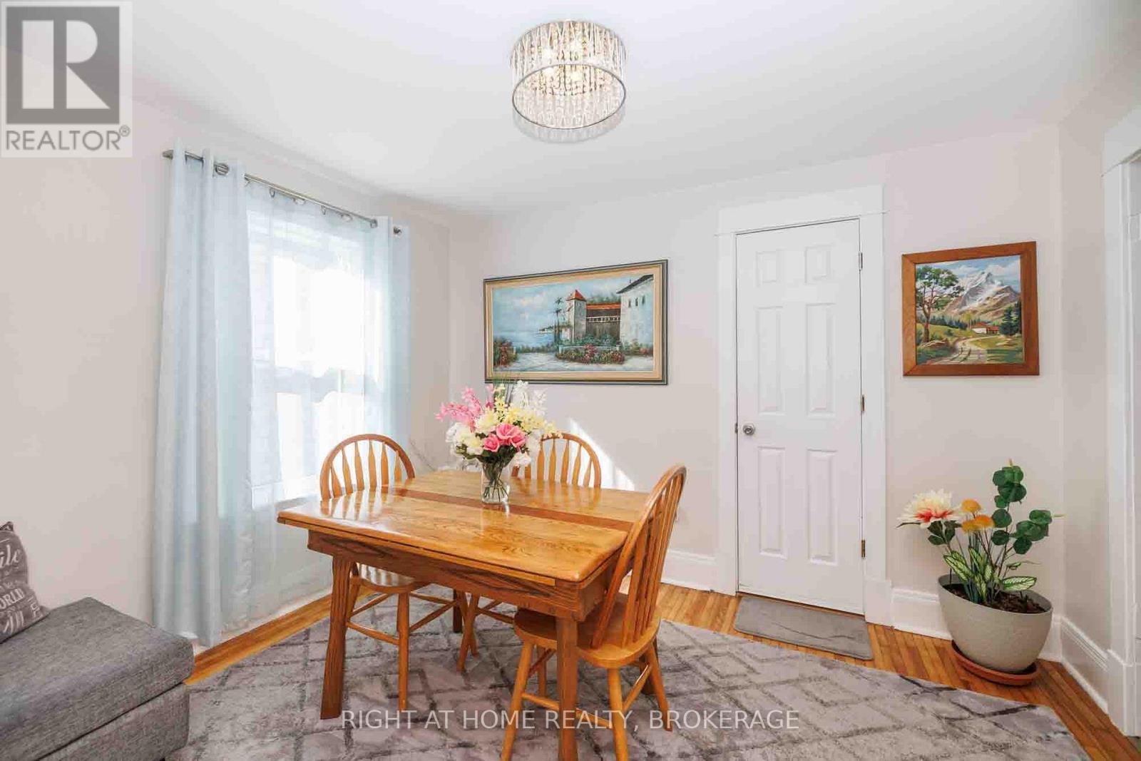 4367 HOMEWOOD AVENUE - 14