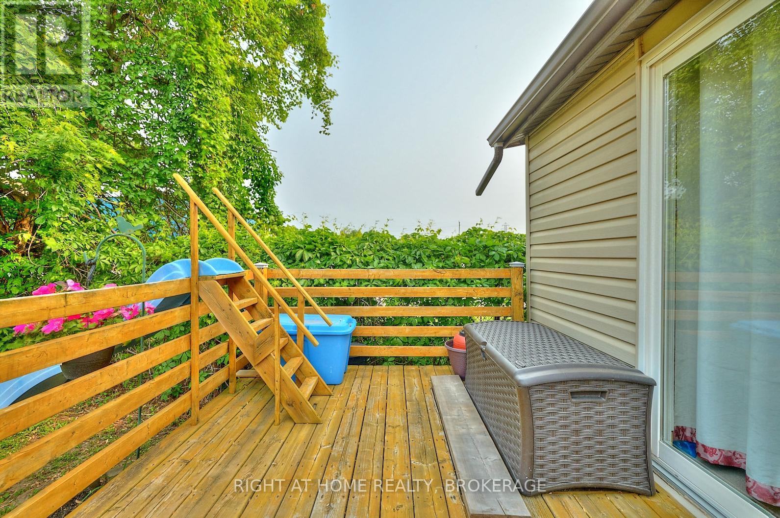 4367 HOMEWOOD AVENUE - 33