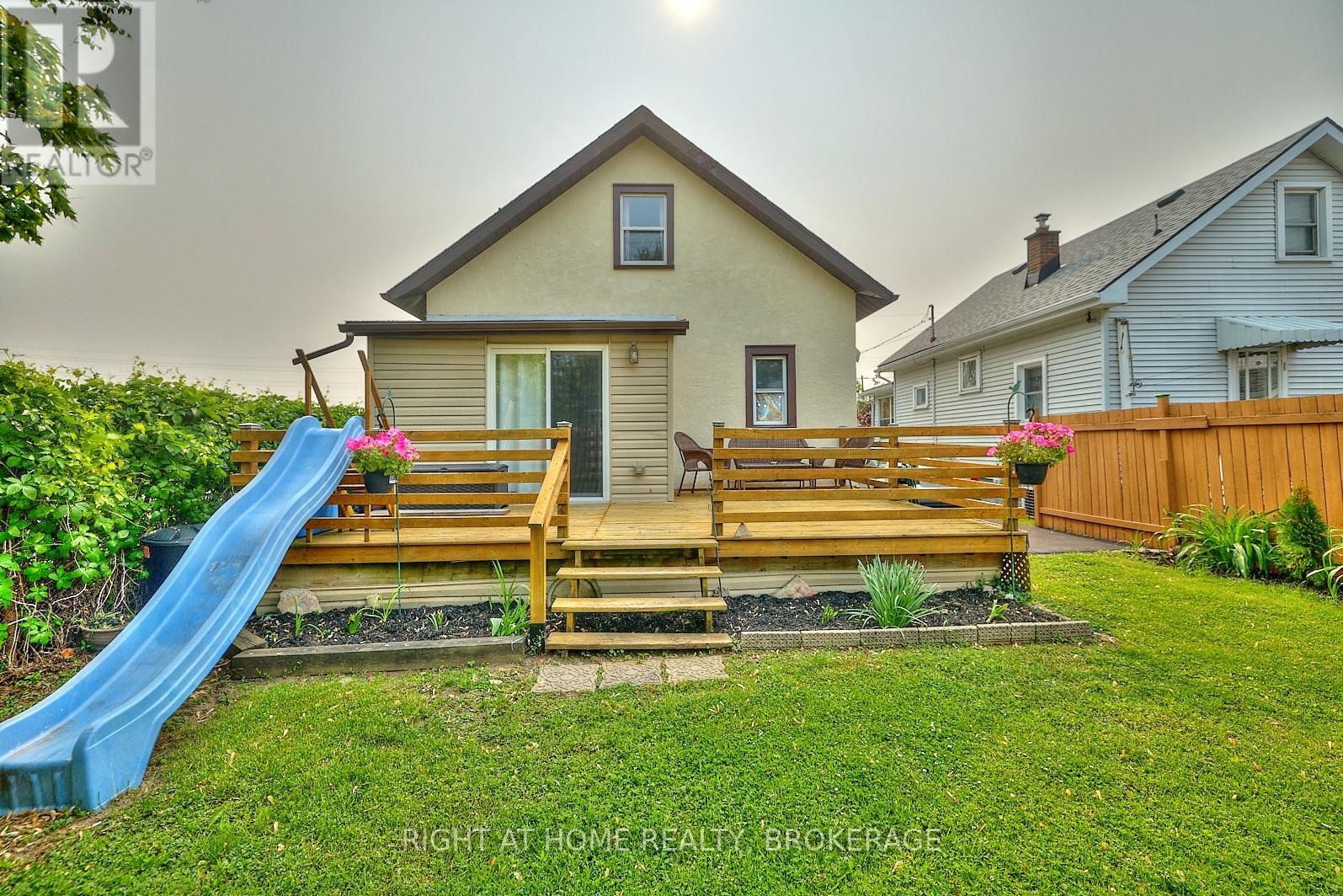 4367 HOMEWOOD AVENUE - 34