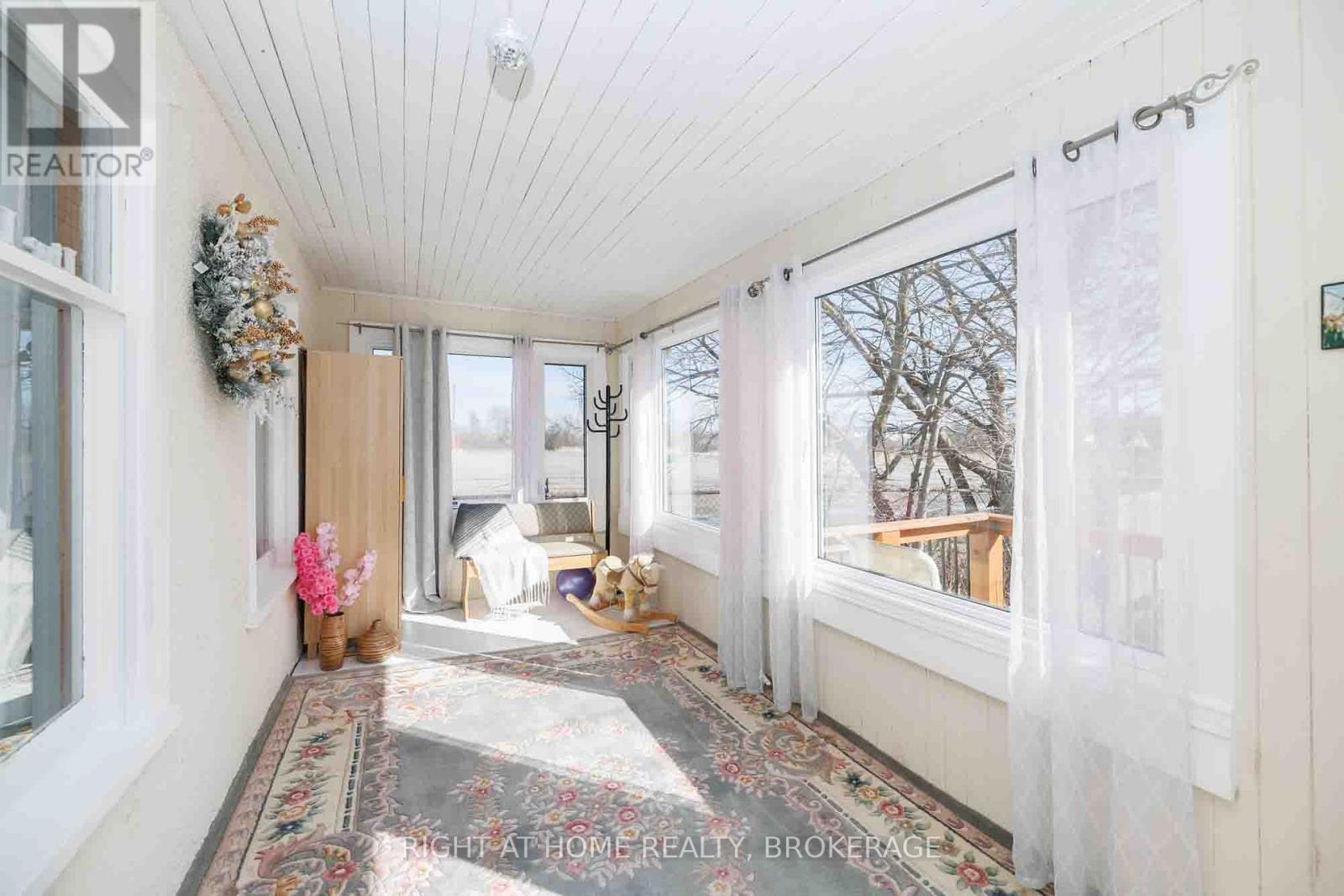4367 HOMEWOOD AVENUE - 6