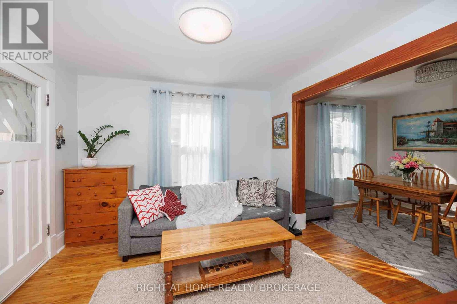 4367 HOMEWOOD AVENUE - 9