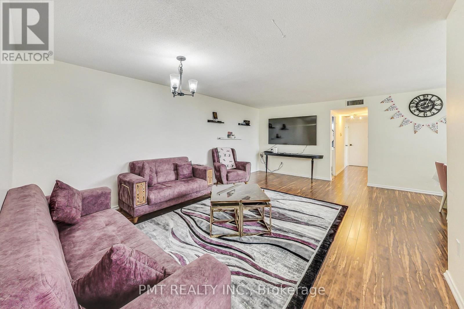 #1105 2323 CONFEDERATION PARKWAY - 6