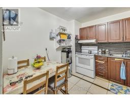 1105 - 2323 Confederation Parkway, Mississauga, ON L5B1R6 Photo 11