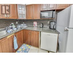 1105 - 2323 Confederation Parkway, Mississauga, ON L5B1R6 Photo 12