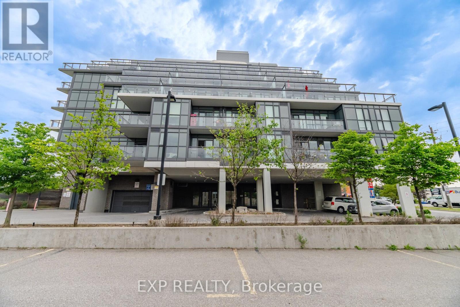 #306 16 MCADAM AVENUE - 1