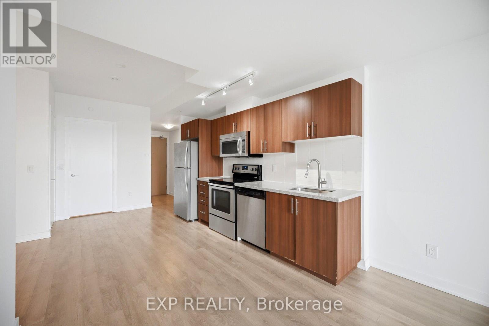 #306 16 MCADAM AVENUE - 11