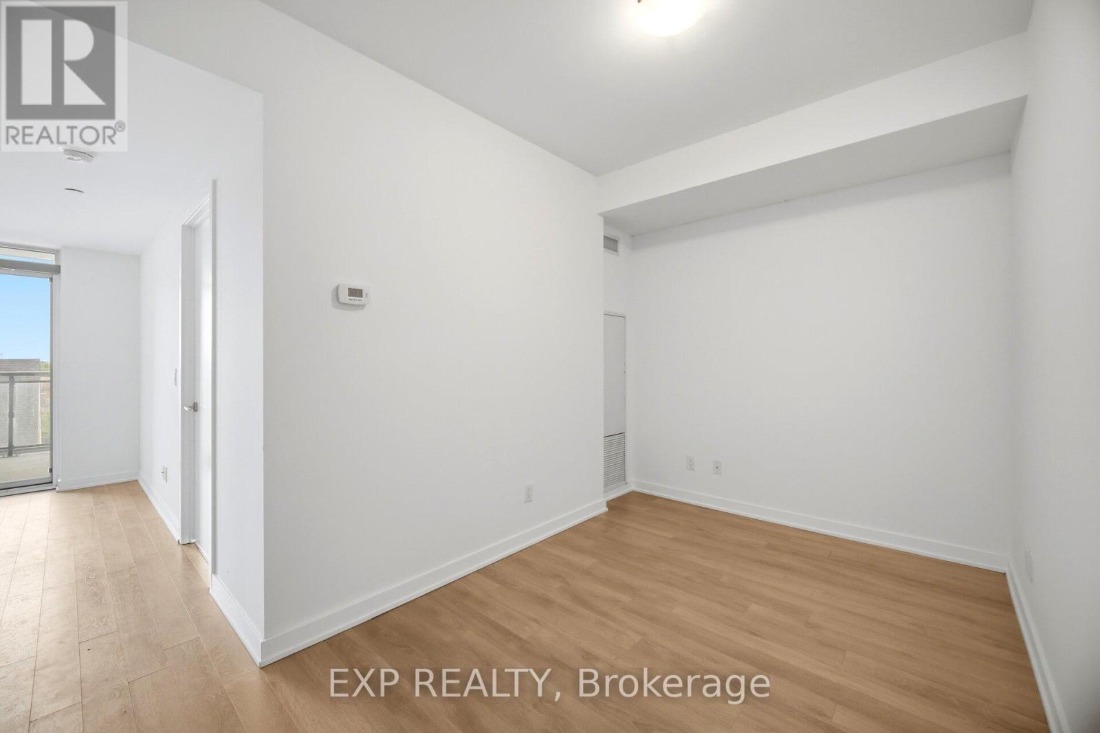 #306 16 MCADAM AVENUE - 14