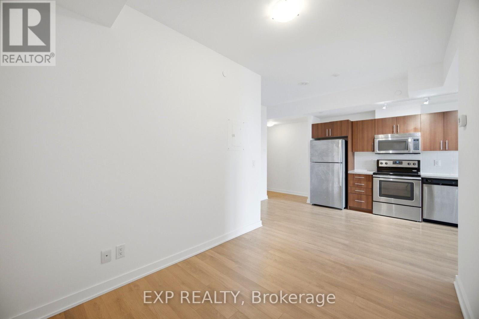 #306 16 MCADAM AVENUE - 15