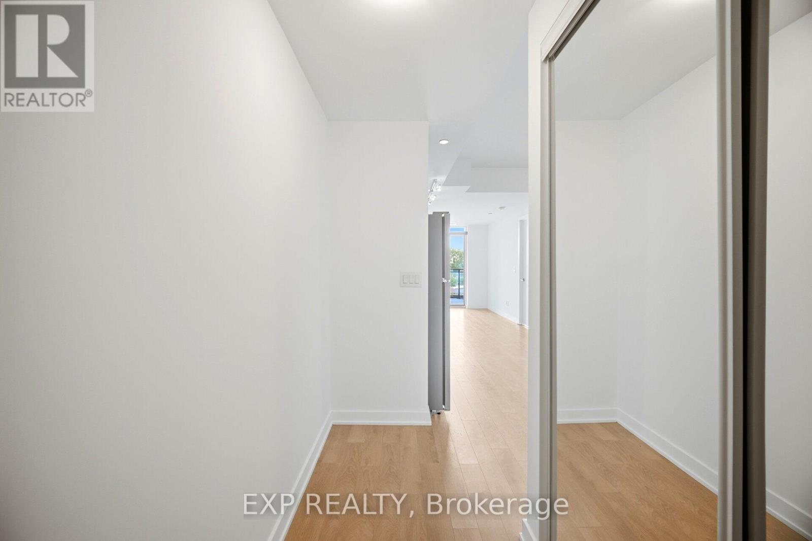 #306 16 MCADAM AVENUE - 9