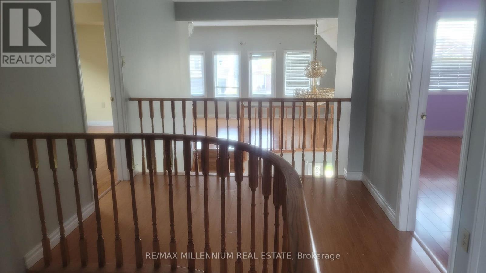 144 MOFFATT AVENUE - 10