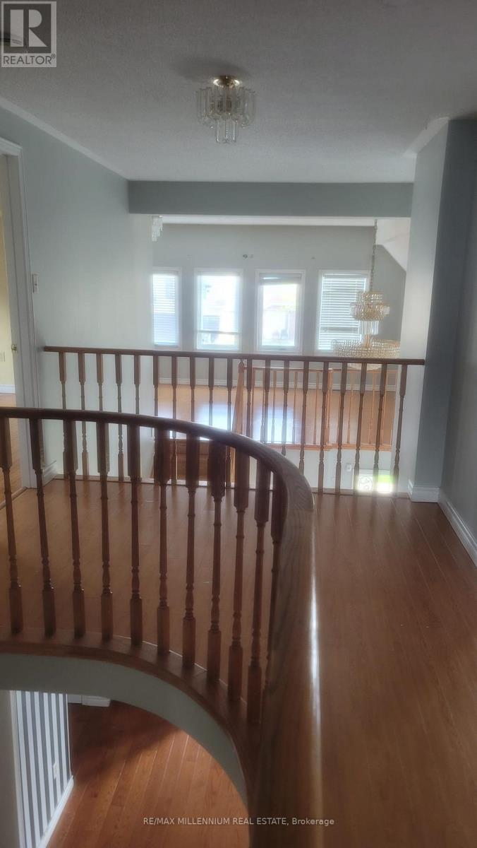 144 MOFFATT AVENUE - 8