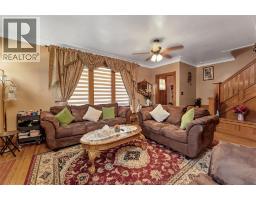 Living room/Fireplace - 1407 Hall, Windsor, ON N8X4R5 Photo 10