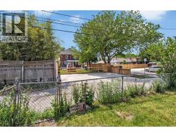 1407 Hall, Windsor, ON N8X4R5 Photo 25