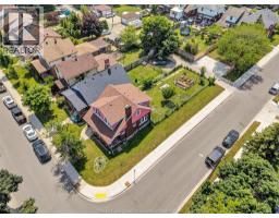 1407 Hall, Windsor, ON N8X4R5 Photo 26