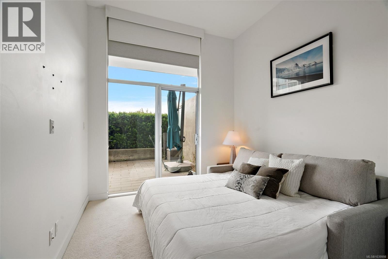 #103 70 Saghalie Rd - 14