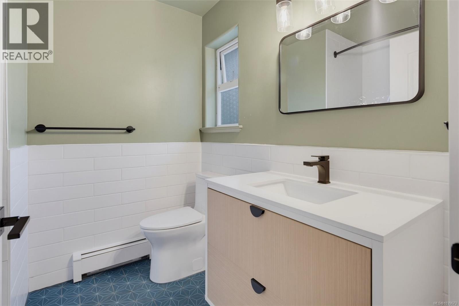 4000 Santa Rosa Pl - 28