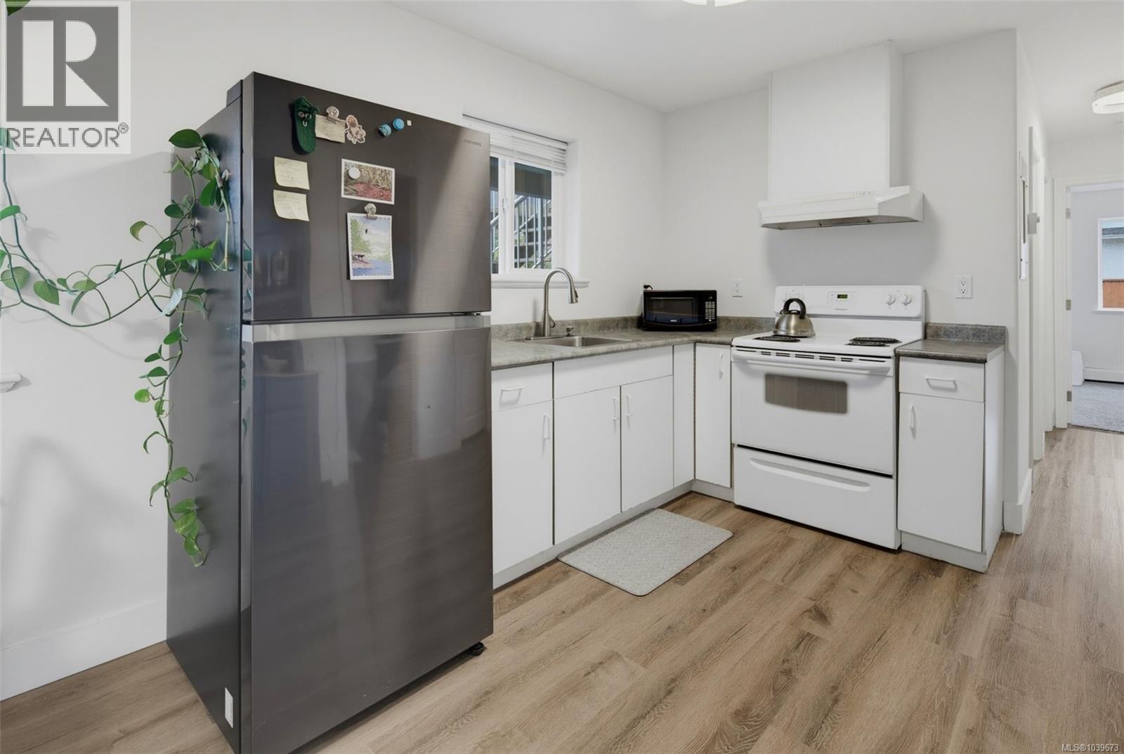 4000 Santa Rosa Pl - 34