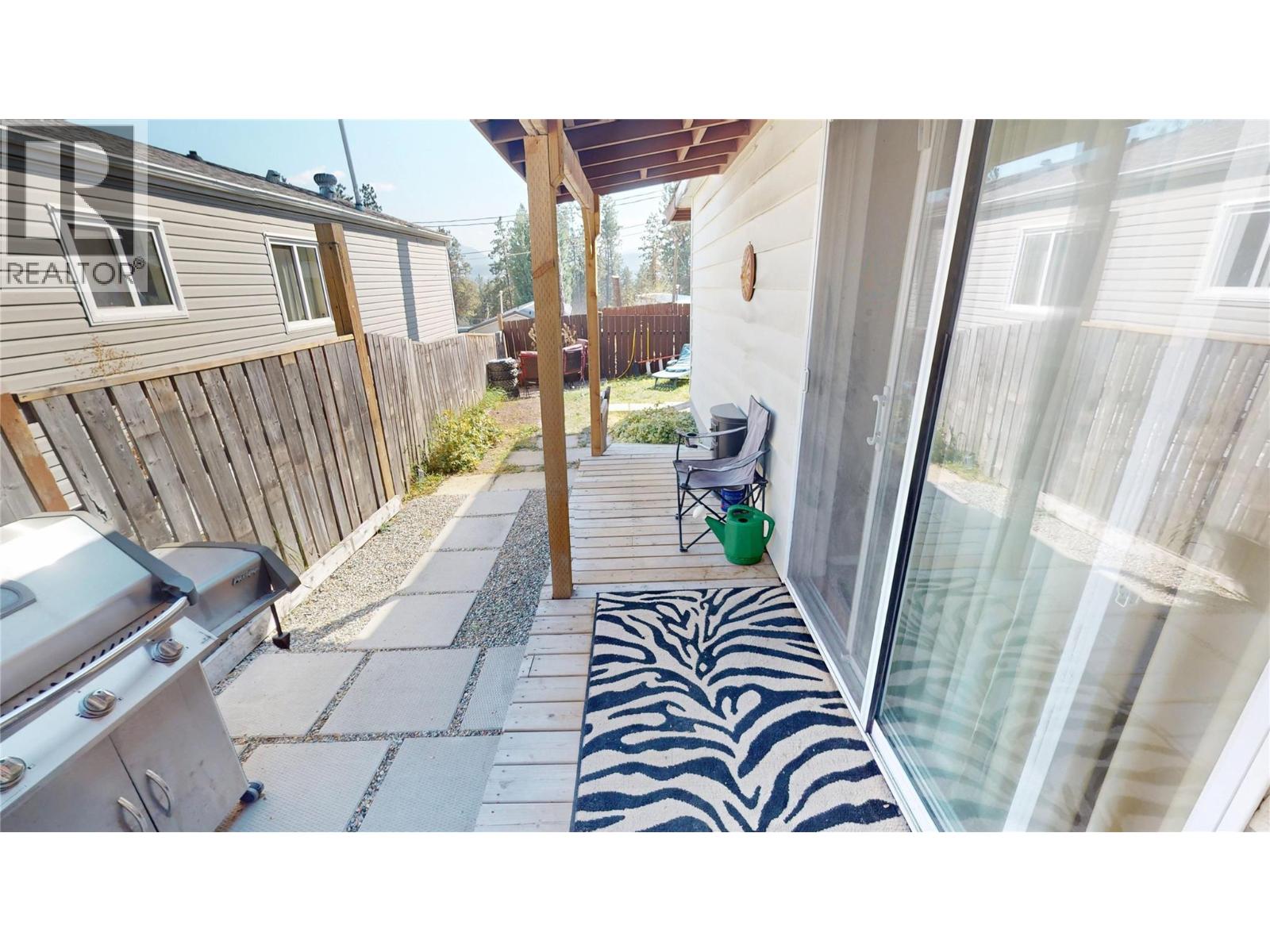 #26 700 Patterson Street W - 5