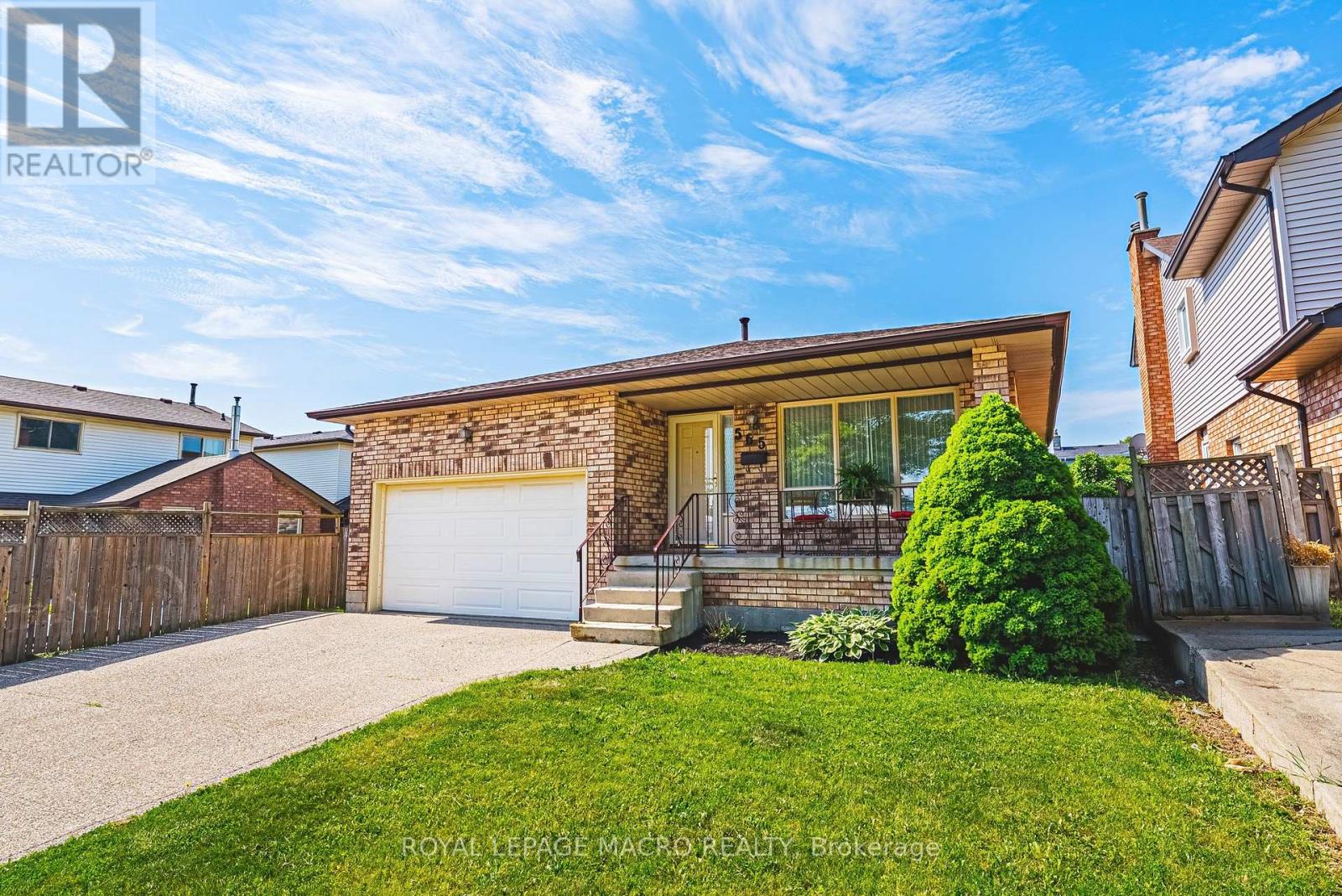 565 STONE CHURCH ROAD W - 3