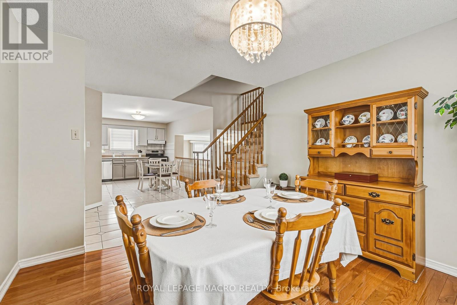 565 STONE CHURCH ROAD W - 9