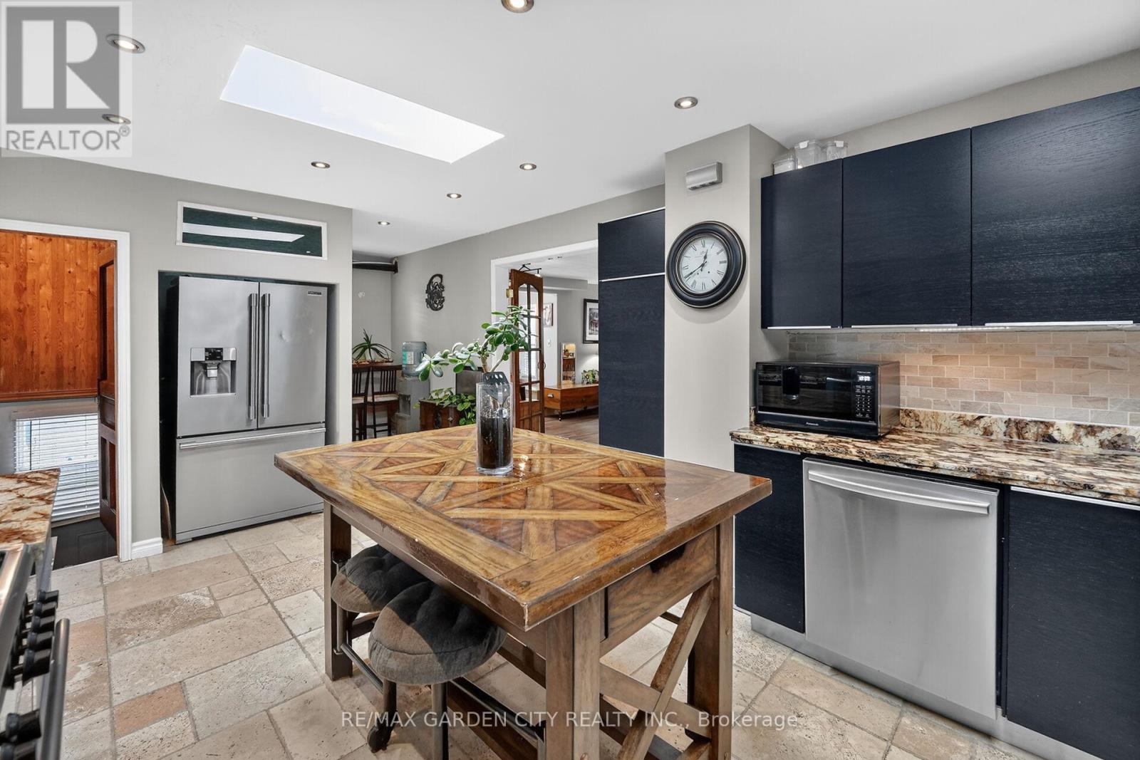 3555 CAMPDEN ROAD - 10