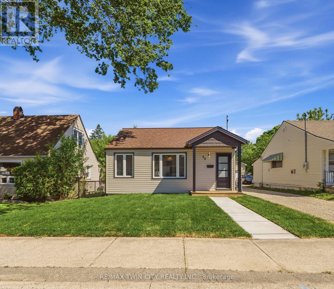 59 SALISBURY AVENUE - 1