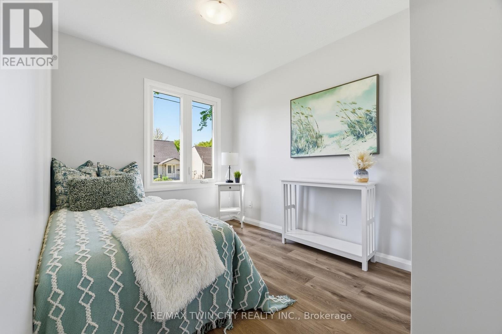 59 SALISBURY AVENUE - 17