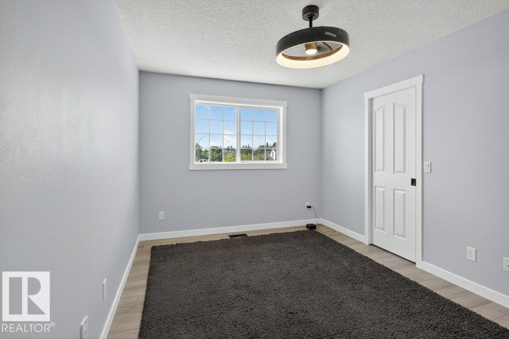 56 DARTMOUTH CR — photo 18