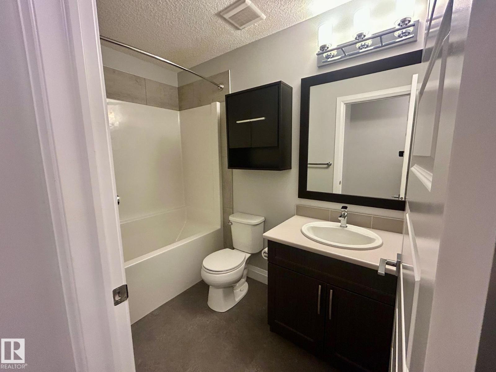 3632 8 AV SW - 18
