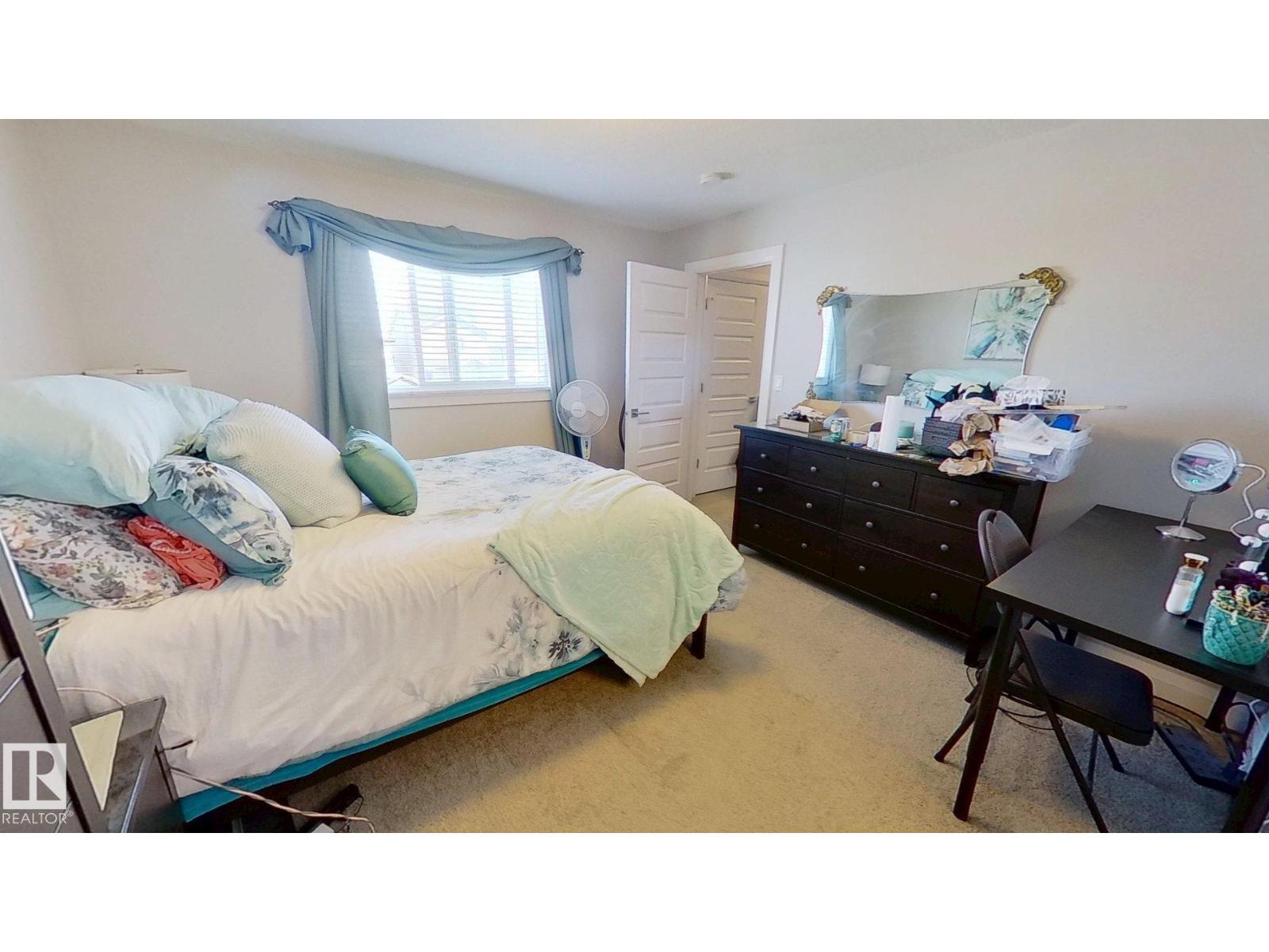 3632 8 AV SW — photo 9