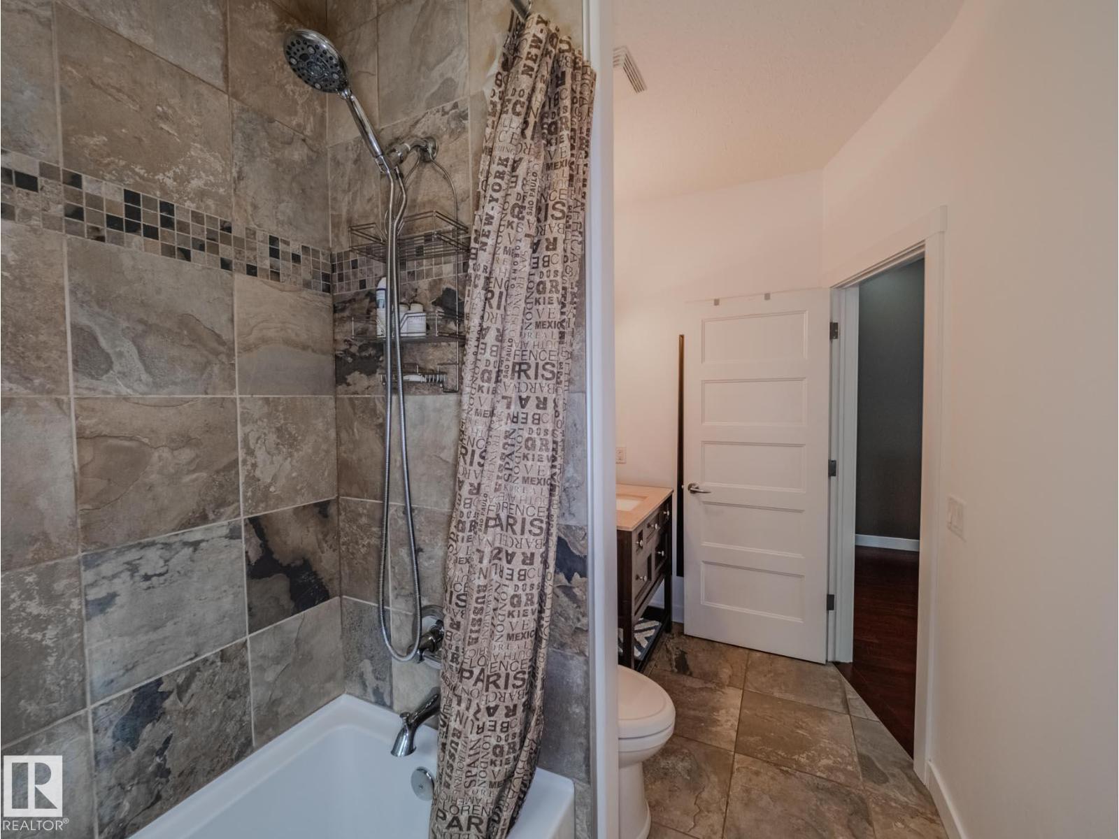 8306 108 ST NW - 61