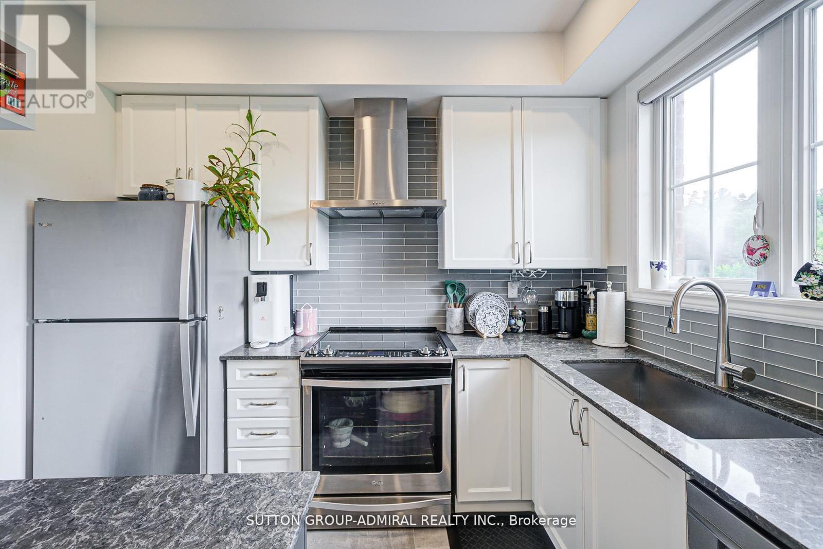 #3 196 PINE GROVE ROAD - 11