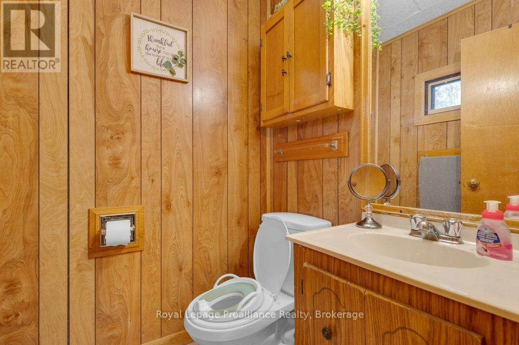 431 MAIN STREET - 16