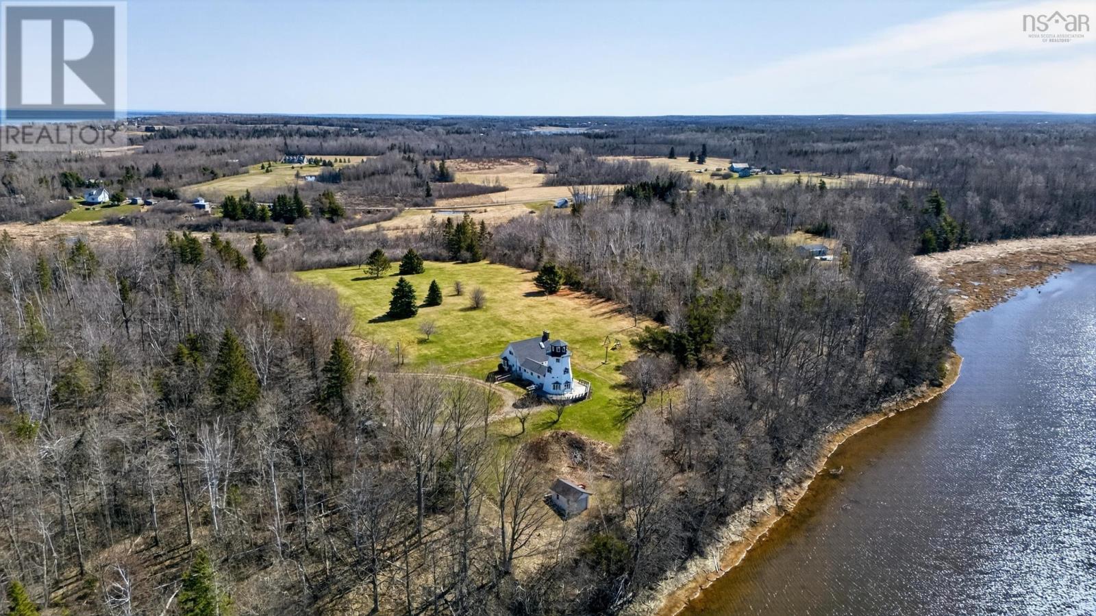 #309 Sand Point Rd (plus two vacant lots) - 44