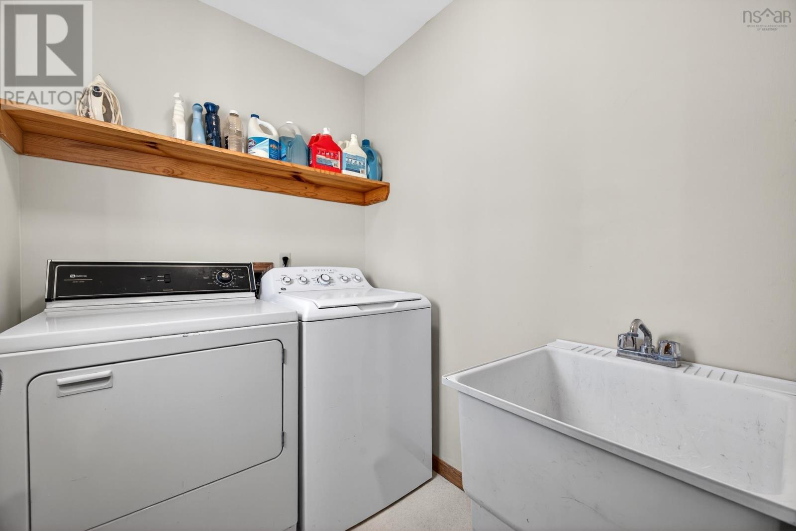 #309 Sand Point Rd (plus two vacant lots) - 33