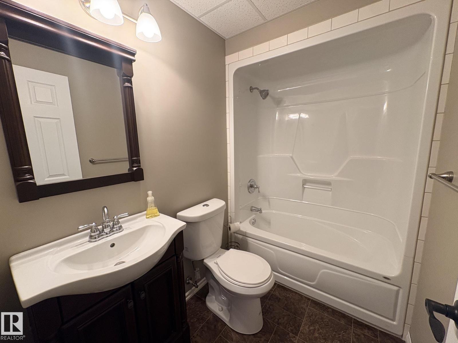 4505 38 STREET - 22
