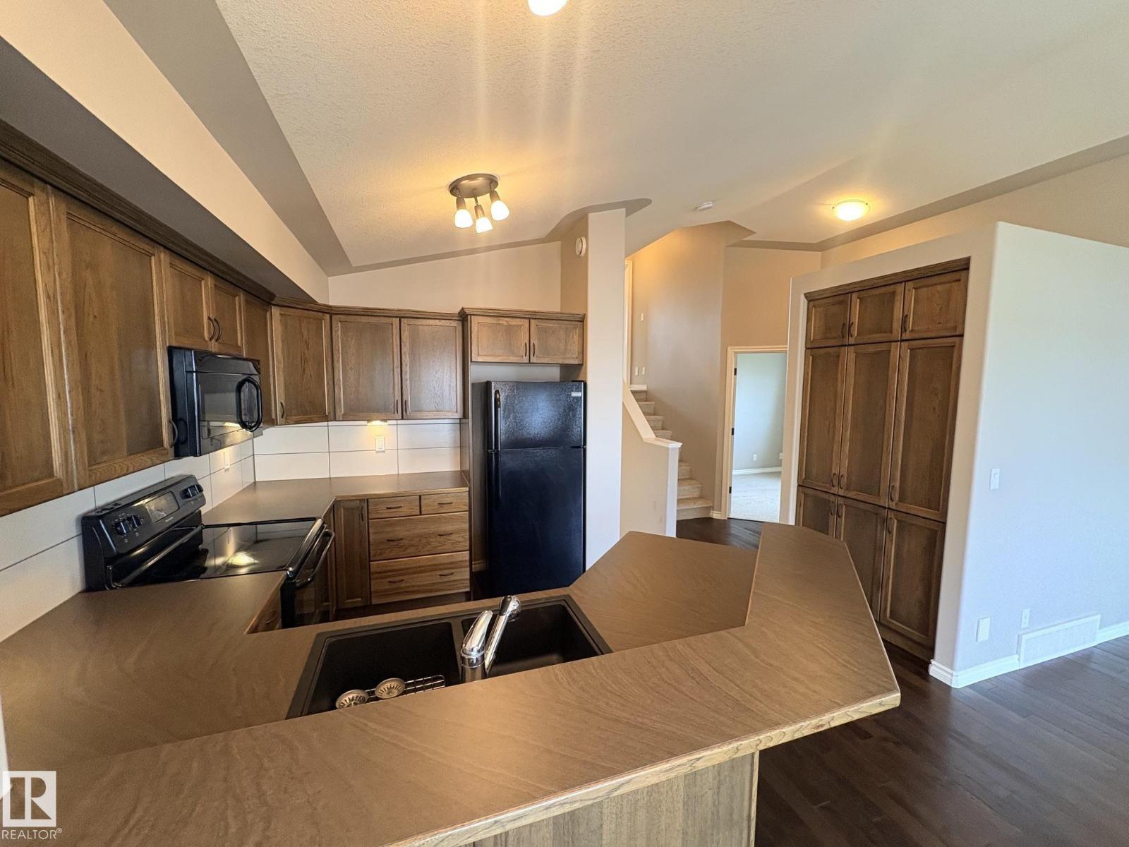 4505 38 STREET - 5