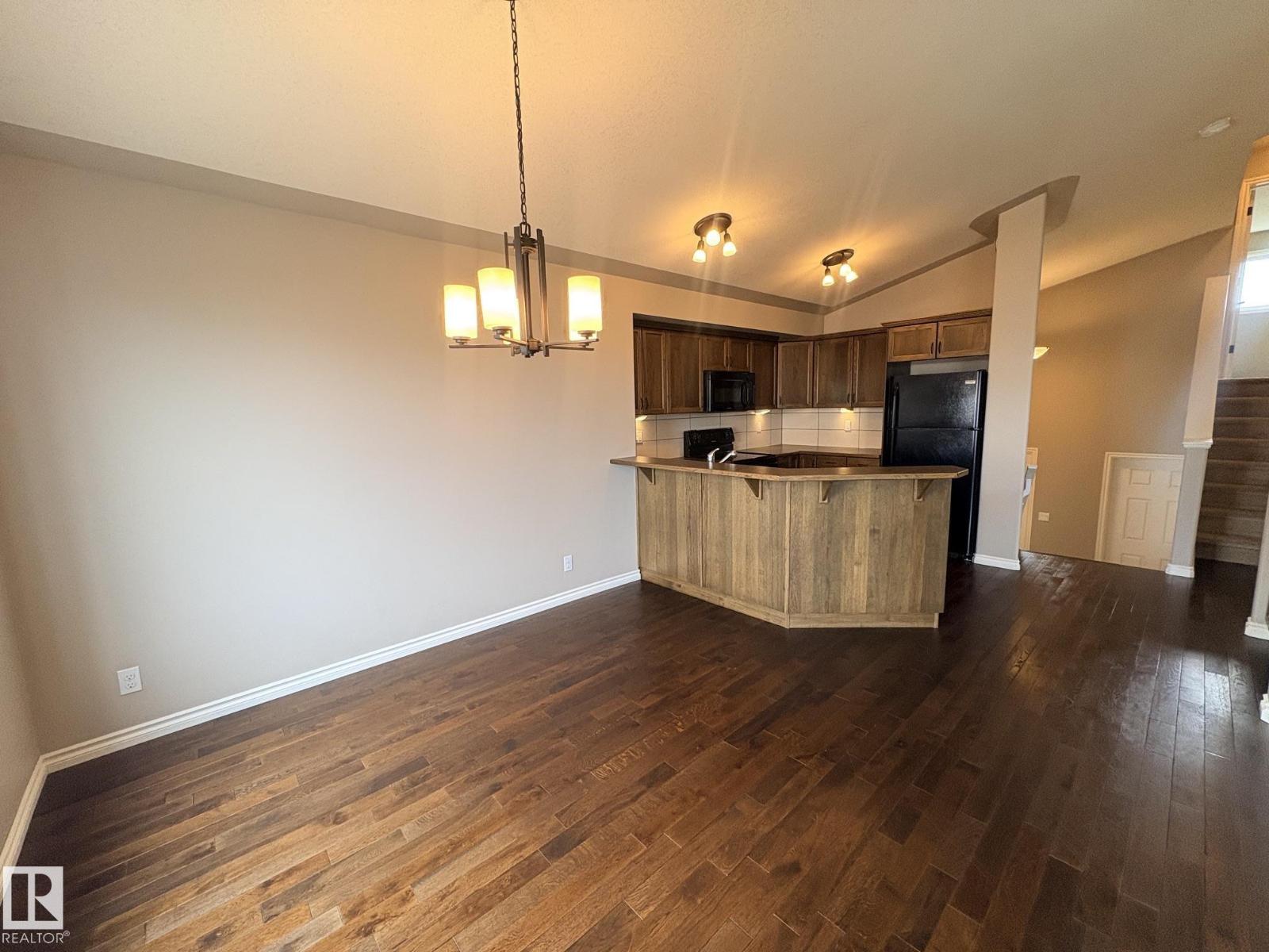 4505 38 STREET - 7