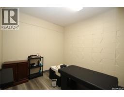 254 Centre Street, Shaunavon, SK S0N2M0 Photo 7