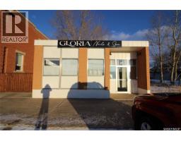 254 Centre Street, Shaunavon, SK S0N2M0 Photo 15